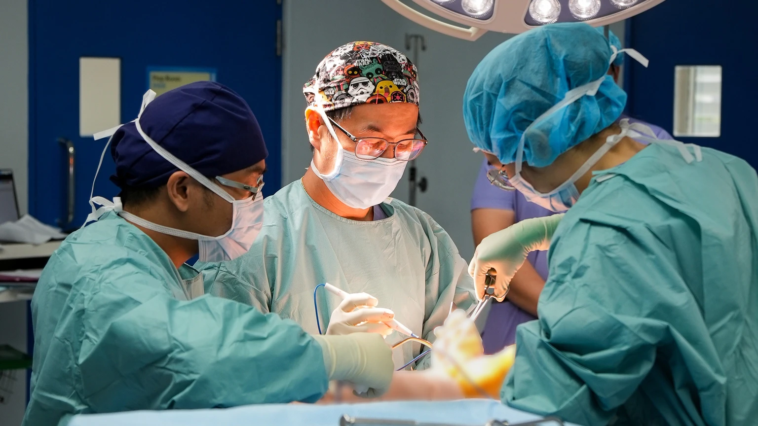 Malaysia’s First Silver-Coated Total Femur Megaprosthesis Gives Patient New Hope